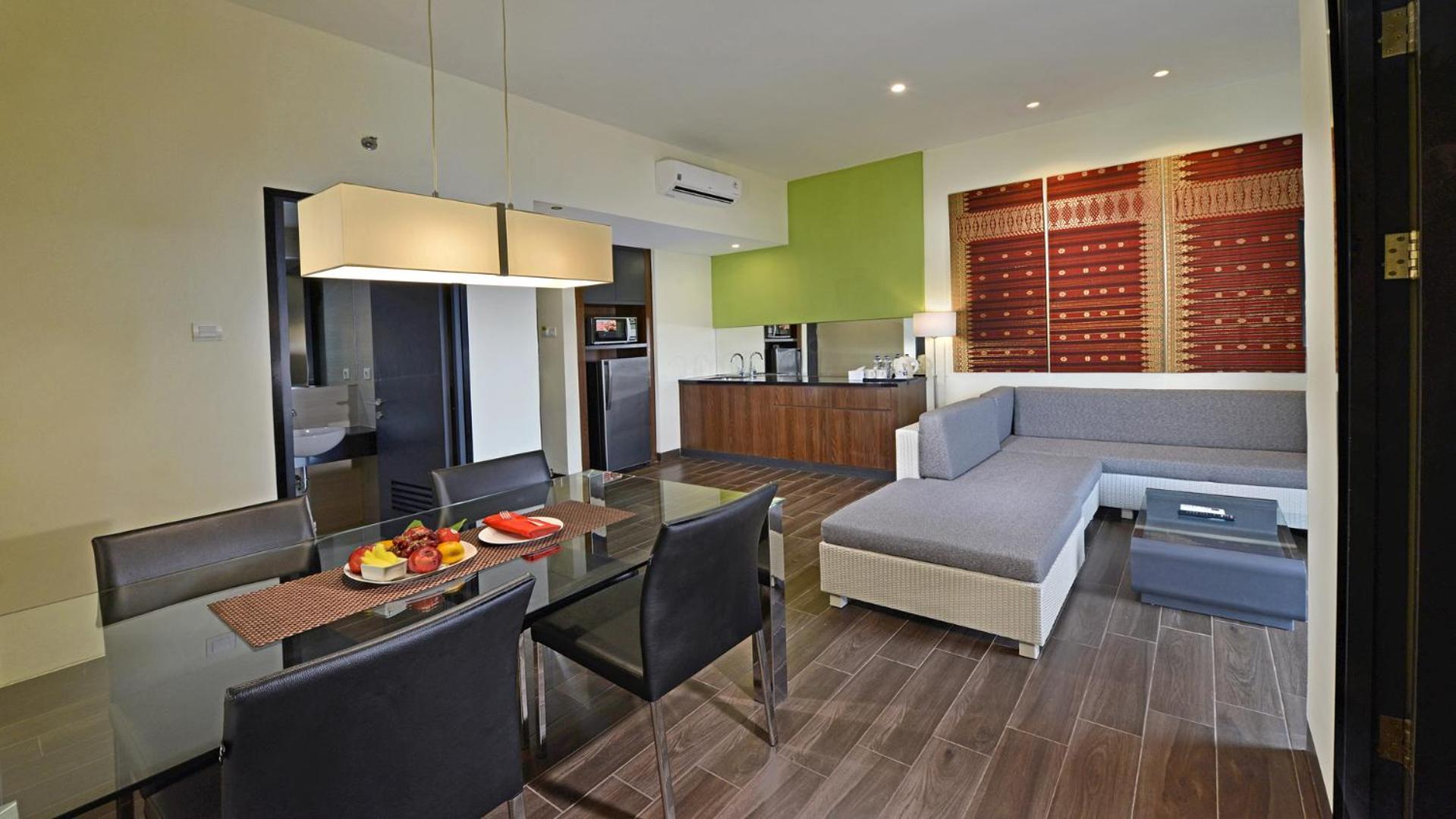 Whiz Prime Hotel Khatib Sulaiman Padang Екстер'єр фото